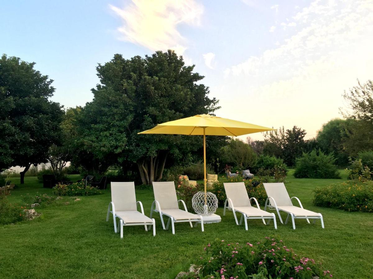 Tenuta Donnanna Agriturismo&Glamping Galatone Kültér fotó
